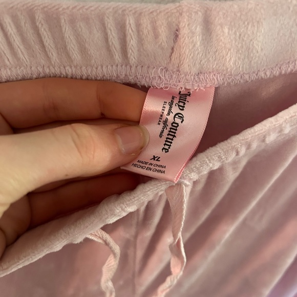 Juicy Couture velour tracksuit - Picture 8 of 10